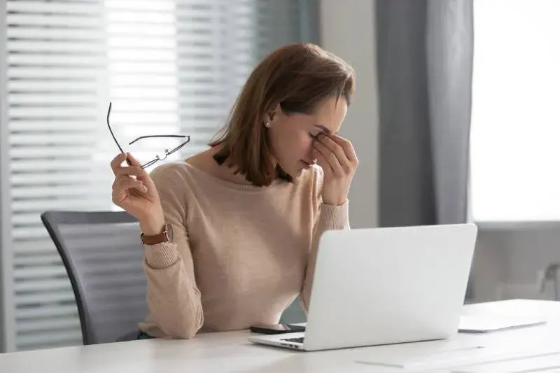 Jak dbać o wzrok? Kompleksowy przewodnik dla zdrowych oczu