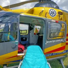 Ile naprawdę zarabia pilot lotniczego pogotowia ratunkowego? Sprawdź szczegóły!