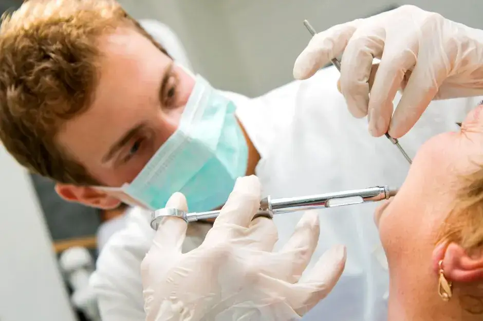 Zdjęcie Ile kosztuje znieczulenie u dentysty na NFZ? Sprawdzamy refundację