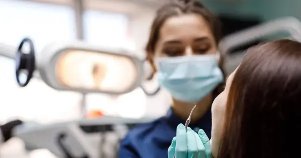 Prosty sposób jak zapisać się do dentysty na NFZ - kompletny poradnik